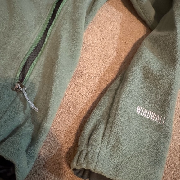 ⭐️ The North Face women’s jacket size XL - Picture 3 of 6